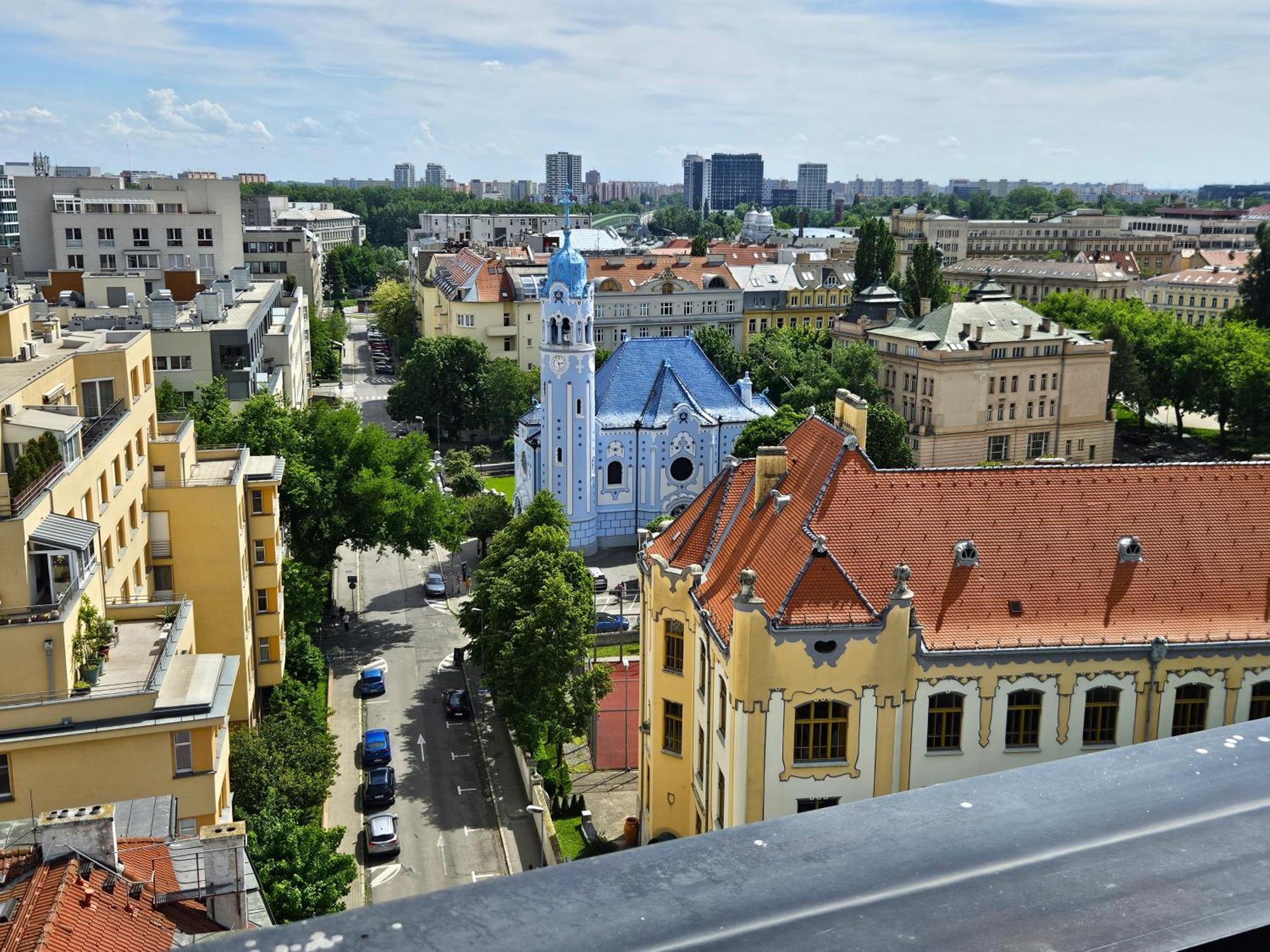 Panorama View Design Apt In Old Town - Free Parking 브라티슬라바 외부 사진